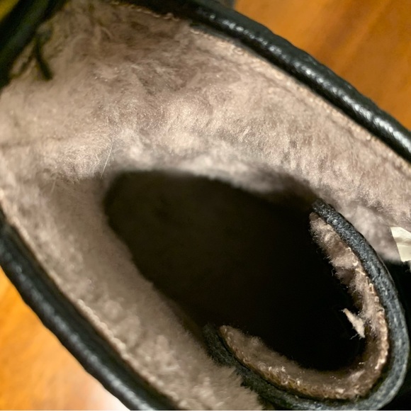 Ladies Dr Martens Ankle Boots - Picture 3 of 9